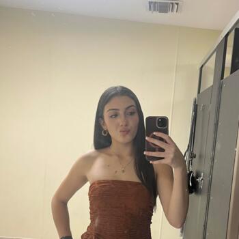 Babysitter in Coral Springs: Isabella