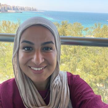 Parent New Cairo: Amira