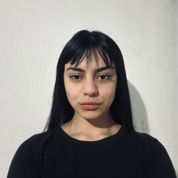 Babysitter in Ciudad del Libertador General San Martín: Ayelen