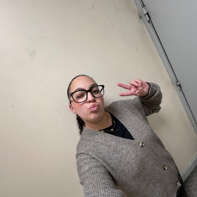 Babysitter in Villepinte: Maram