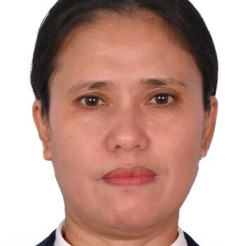 جليسة أطفال دبي: Antonia