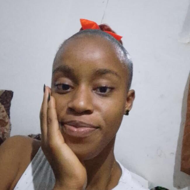 Babysitter in Umuahia: Precious