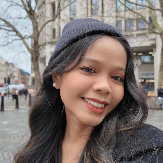 Babysitter in Lisbon: Tiara