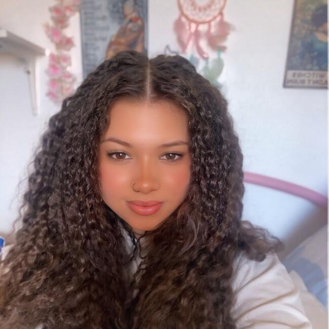 Trabalho de babysitting em Seixal: Inês