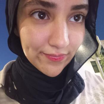 جليسة أطفال Martil: Safia