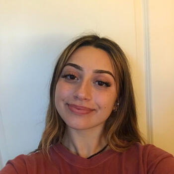 Babysitter in San Antonio: Sophia M.