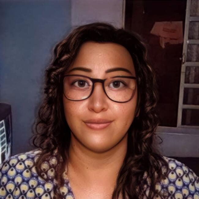 Babá em Botucatu: GISELE