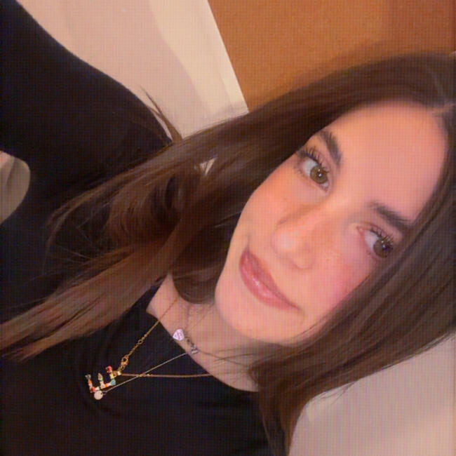 Babysitter in Rimini: Emma