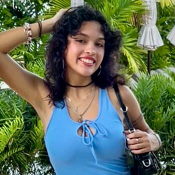 Babysitter in Guaynabo: Jessica