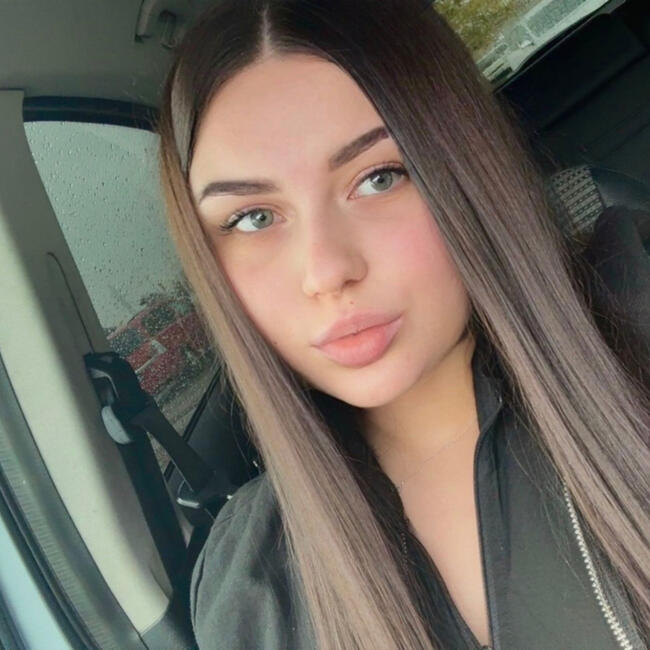 Babysitter in Piteşti: Alice