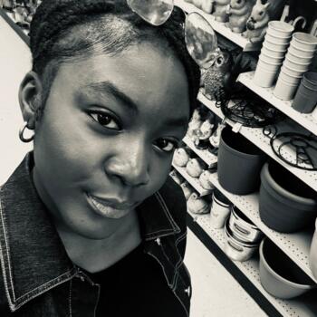 Baby-sitter in Montréal: Sharone