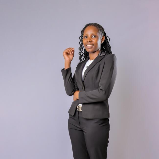 Babysitter in Sharjah city: Pamela