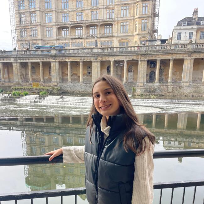 Babysitter a Berna: Antonia