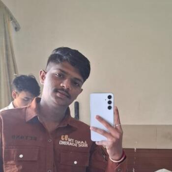 बम्बई में बेबीसिटिंग की नौकरी: बेबीसिटिंग से जुड़े काम Shobha