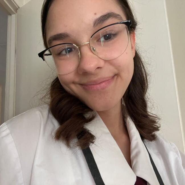 Babysitter in Brisbane: Anna