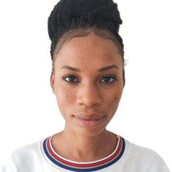 Babysitter in Oshotan: Joy