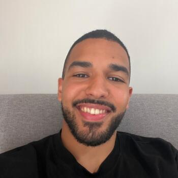 Babysitter in Nice: Lyazid