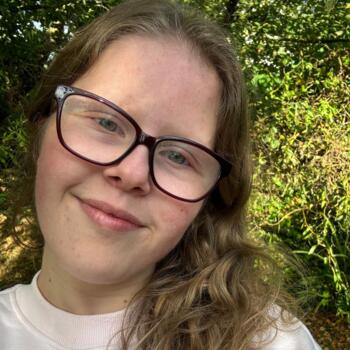 Babysitter in Winchester: Bethany