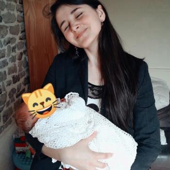 Baby-sitter in Condé-sur-Vire: Marie Lys