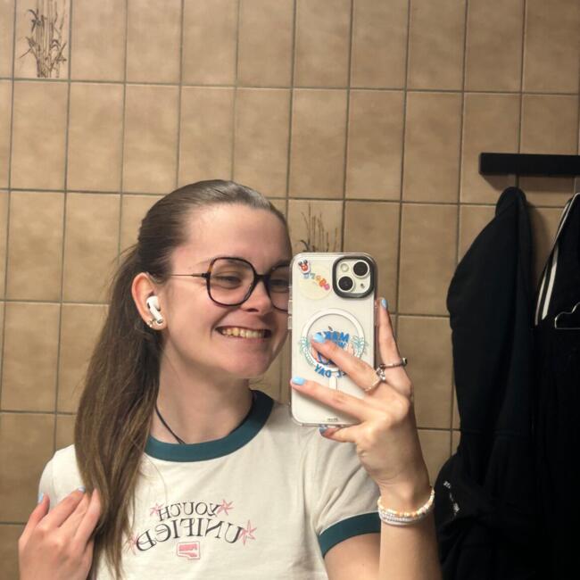 Babysitter in Oupeye: Cathel