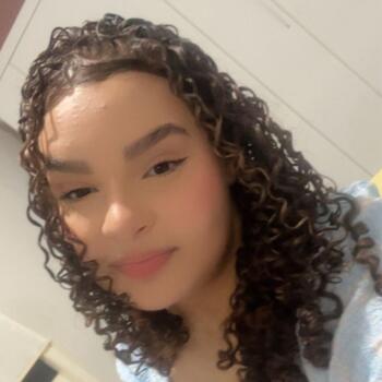 Babá em Natal: Allyne