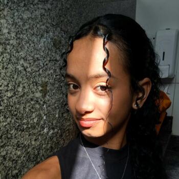 Babá Inhoaíba: Júlia