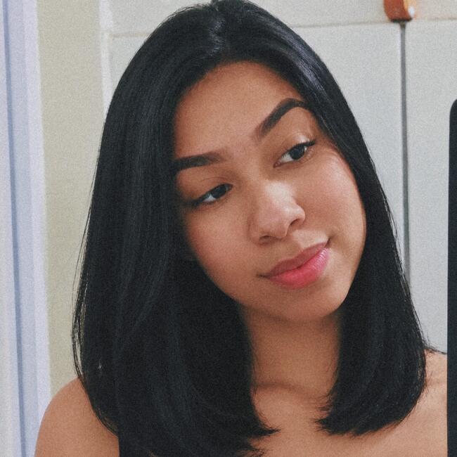 Babá em Brasília: Roberta