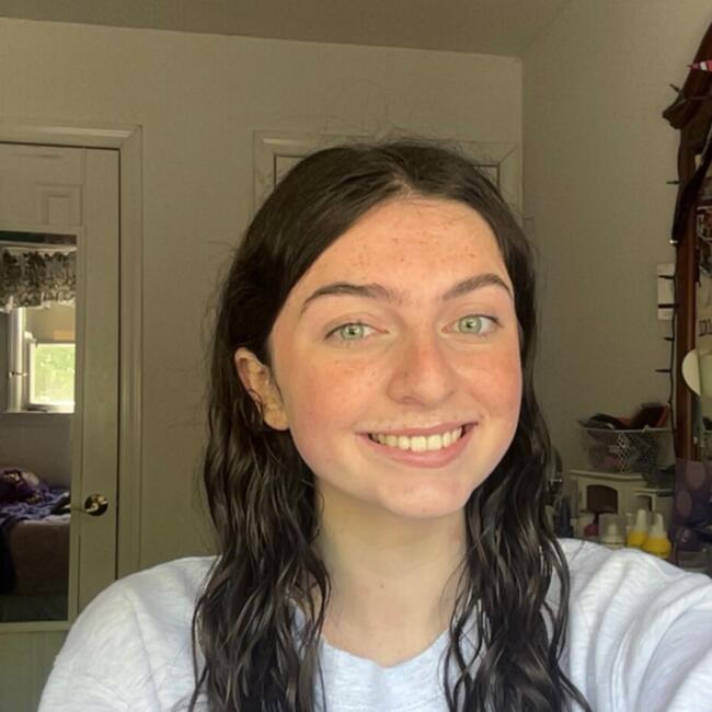 Babysitter in Norwood (New Jersey): Alexandra