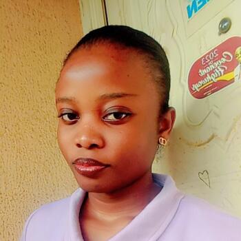 Babysitter Surulere: Oyekan