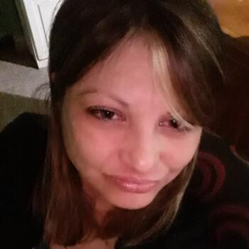 Babysitter in José María Ezeiza: Andrea Liliana