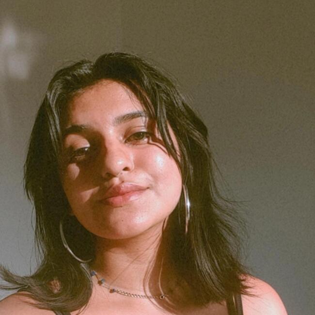 Babysitter in Bezons: Isabela