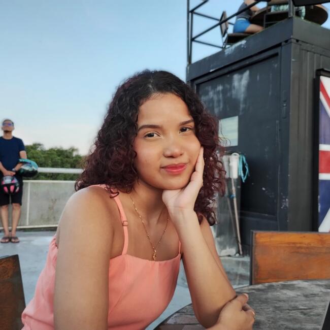 Babá em Belém: Aylla