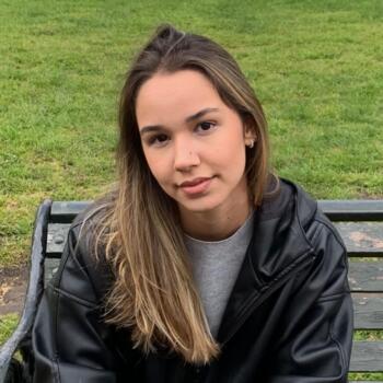 Babysitter em Porto: Mariana