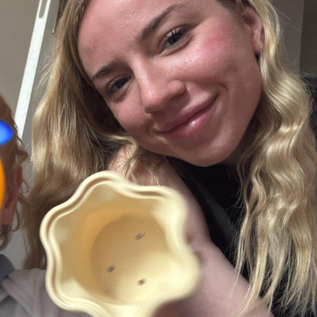 Babysitter in Berlin: Laura