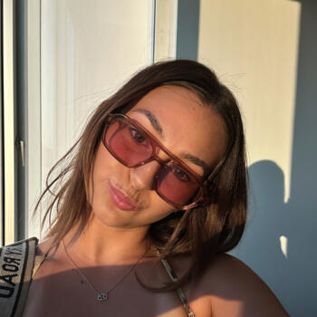 Babysitter in Townsville: Abby