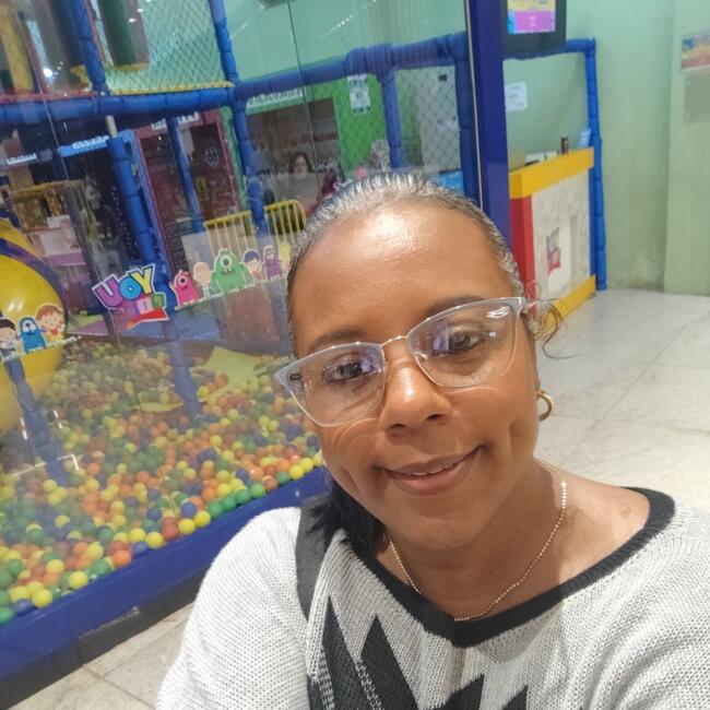 Babá em Duque de Caxias: Tatiana