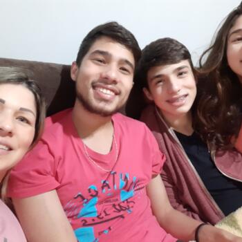 Babá em Curitiba: Aline