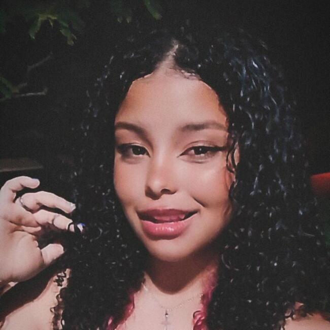 Babá em Porto Seguro: Fernanda