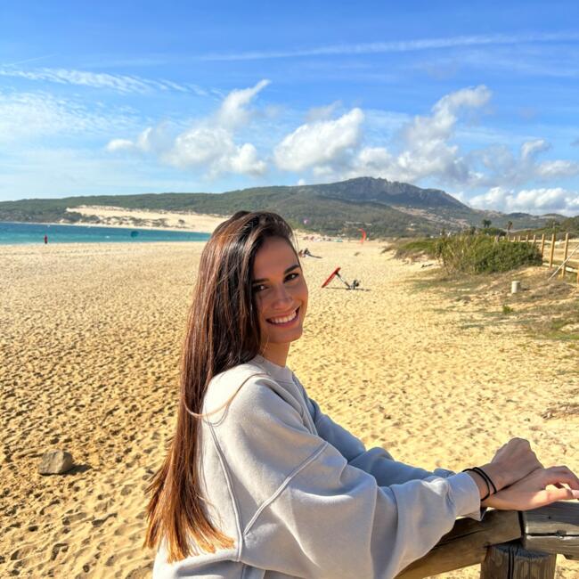 Nanny in Sydney: Maria