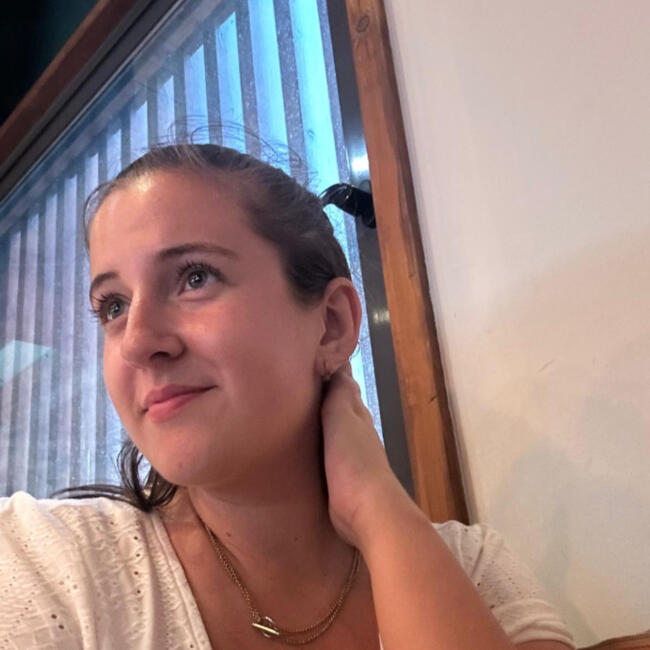 Babysitter in Monte Gordo: Sofia