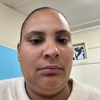 Babysitting job in Cape Town: babysitting job Laveve