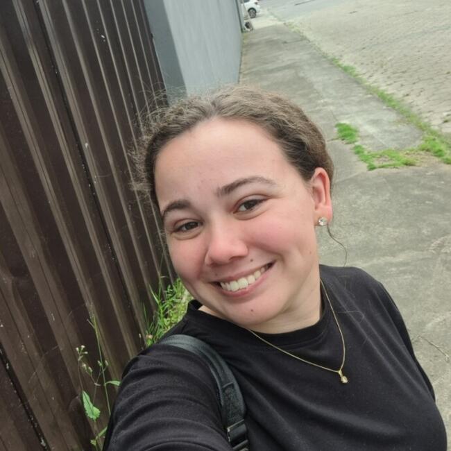 Babá em Joinville: Vitória