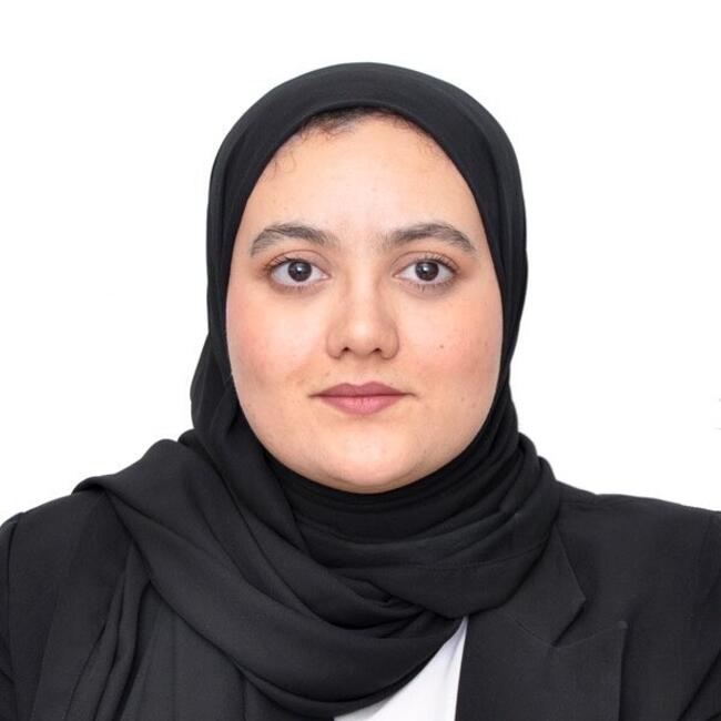 جليسة أطفال في فاس: Sara
