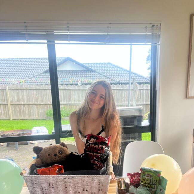 Babysitter in Auckland: Hayley