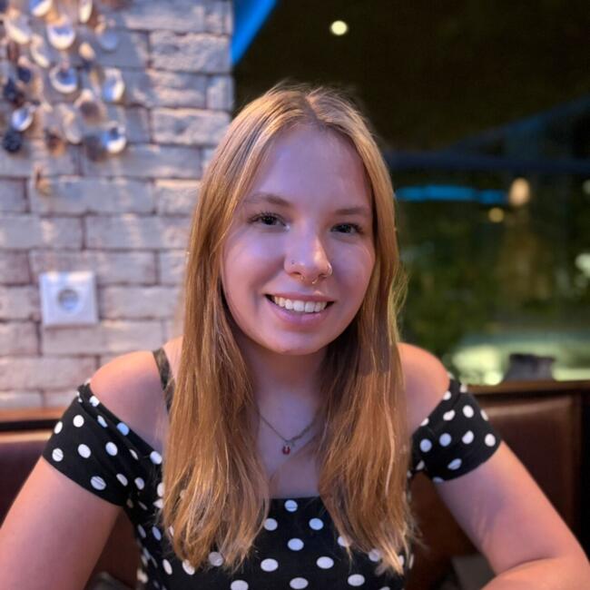 Oppas in Rotterdam: Laura