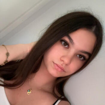Babysitter in Narbonne: Sofia