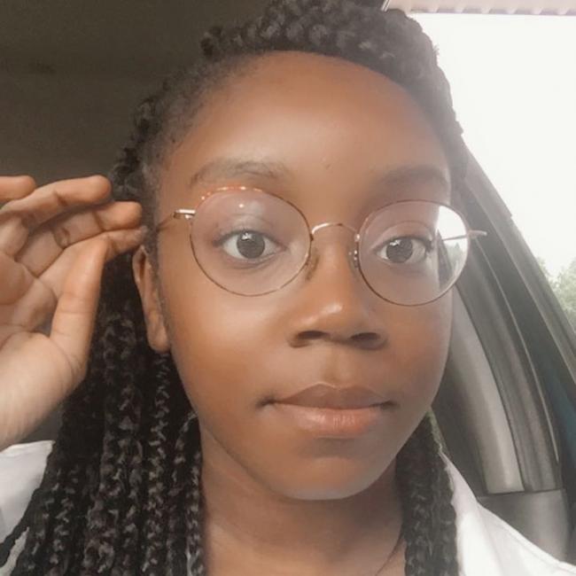 Babysitter em Charleroi: Marie