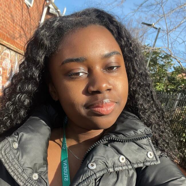 Babysitter em Montijo: Aquina