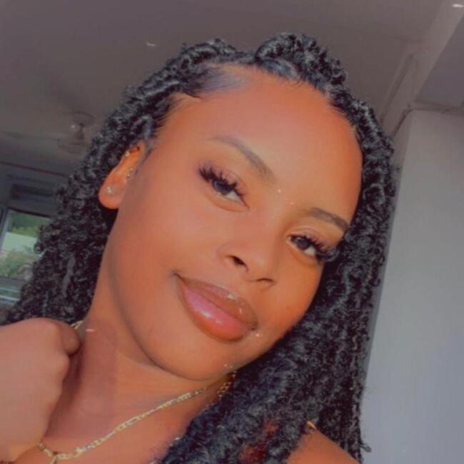 Babysitter in Corbeil-Essonnes: Kimberly