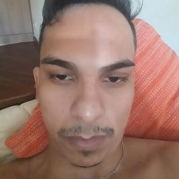 Emprego de babá em Piracicaba: emprego de babá Kaique